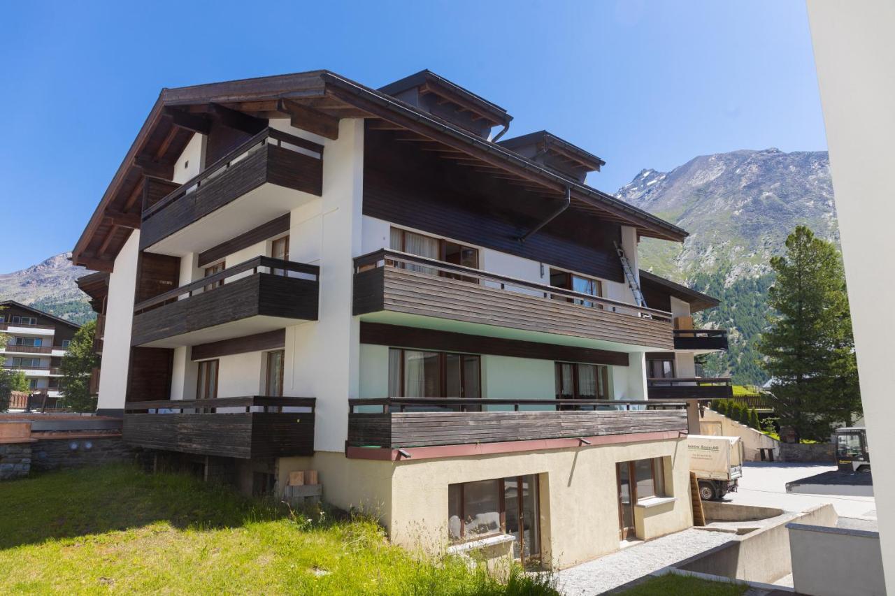 Haus Slalom Apartment Саас-Фее Екстериор снимка